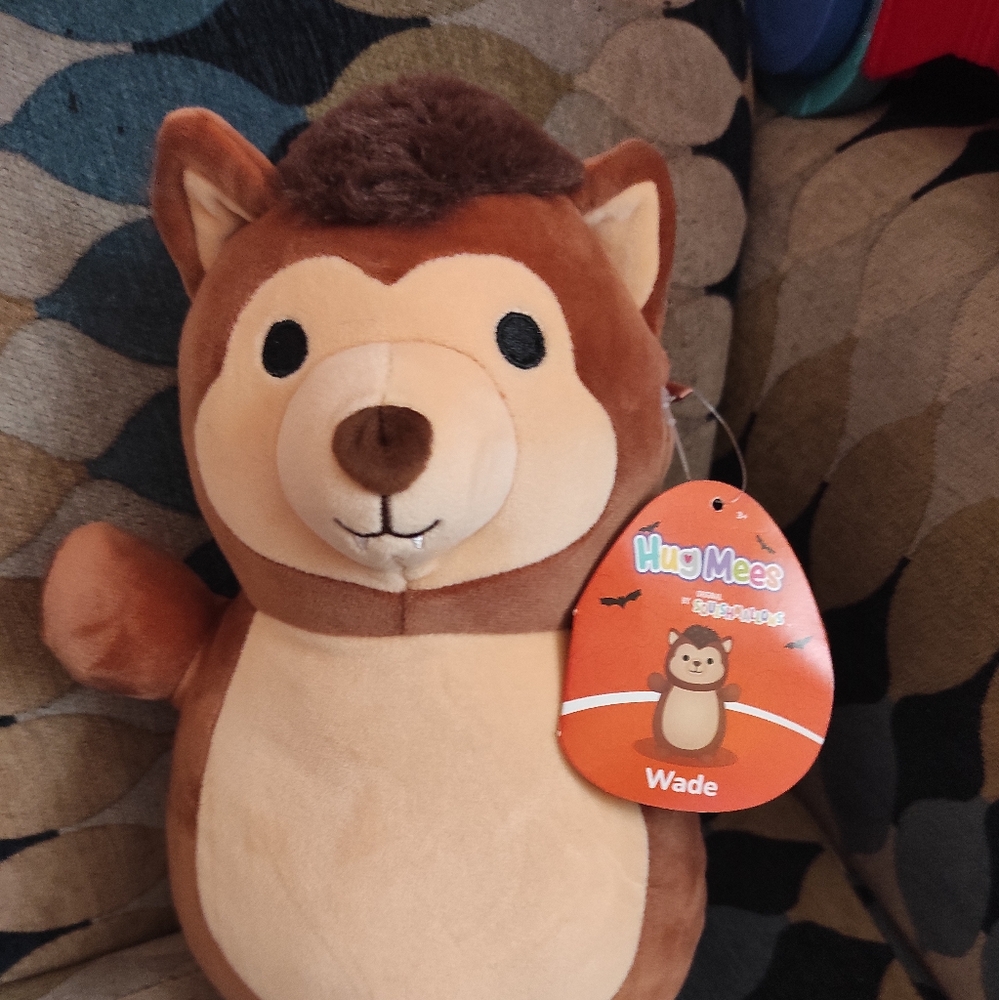 Squishmallow Wade hugmee